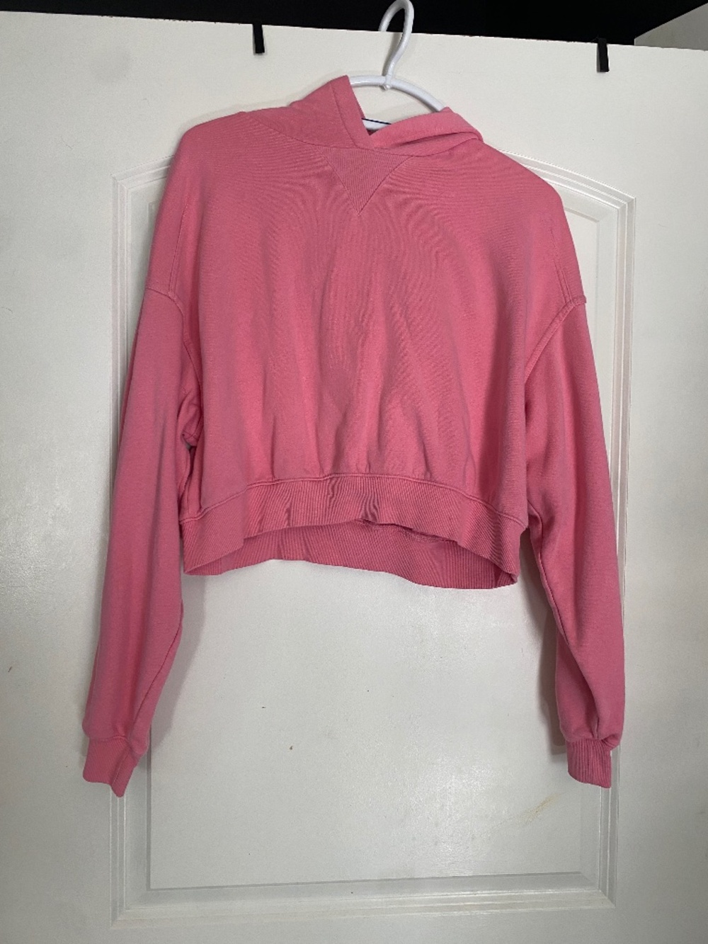 H&M divided pink cropped hoodie size m